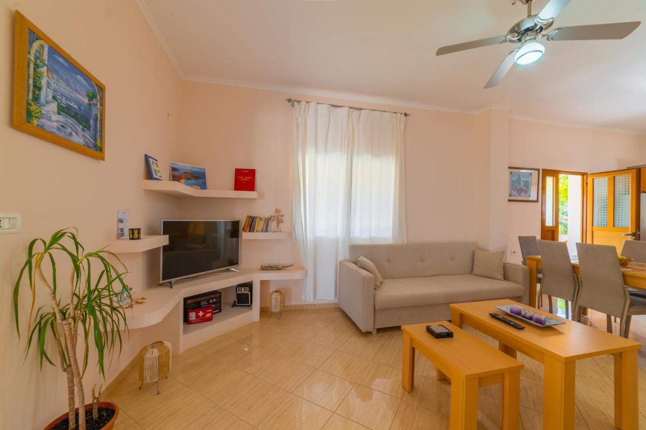Dajana Apartments Ksamil Bagian luar foto