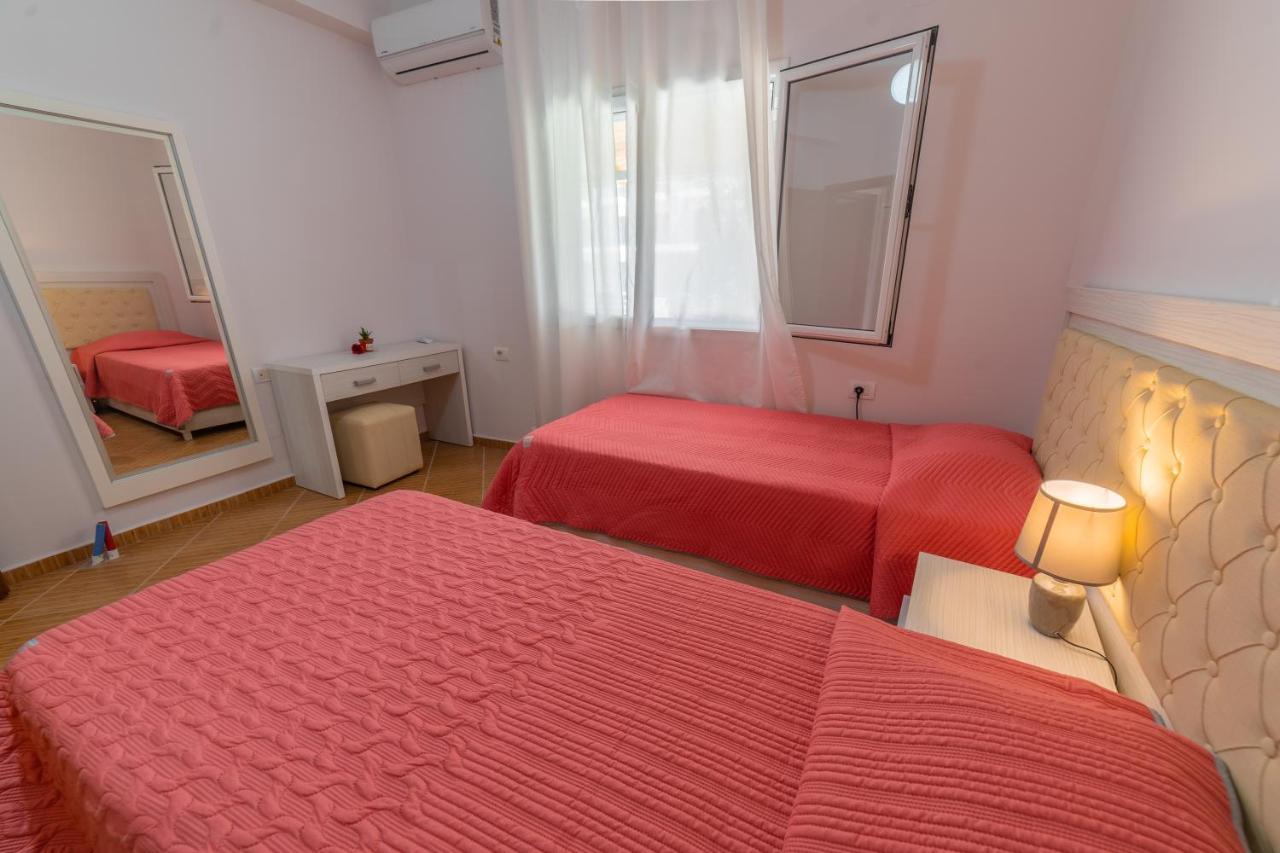 Dajana Apartments Ksamil Bagian luar foto