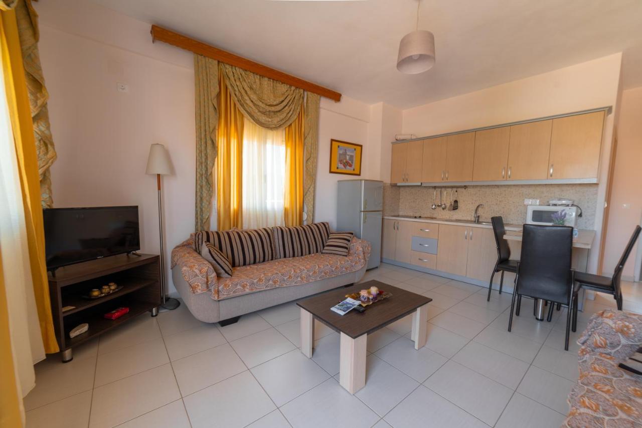 Dajana Apartments Ksamil Bagian luar foto