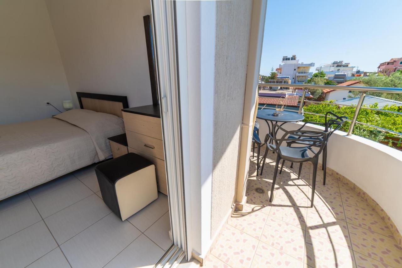 Dajana Apartments Ksamil Bagian luar foto
