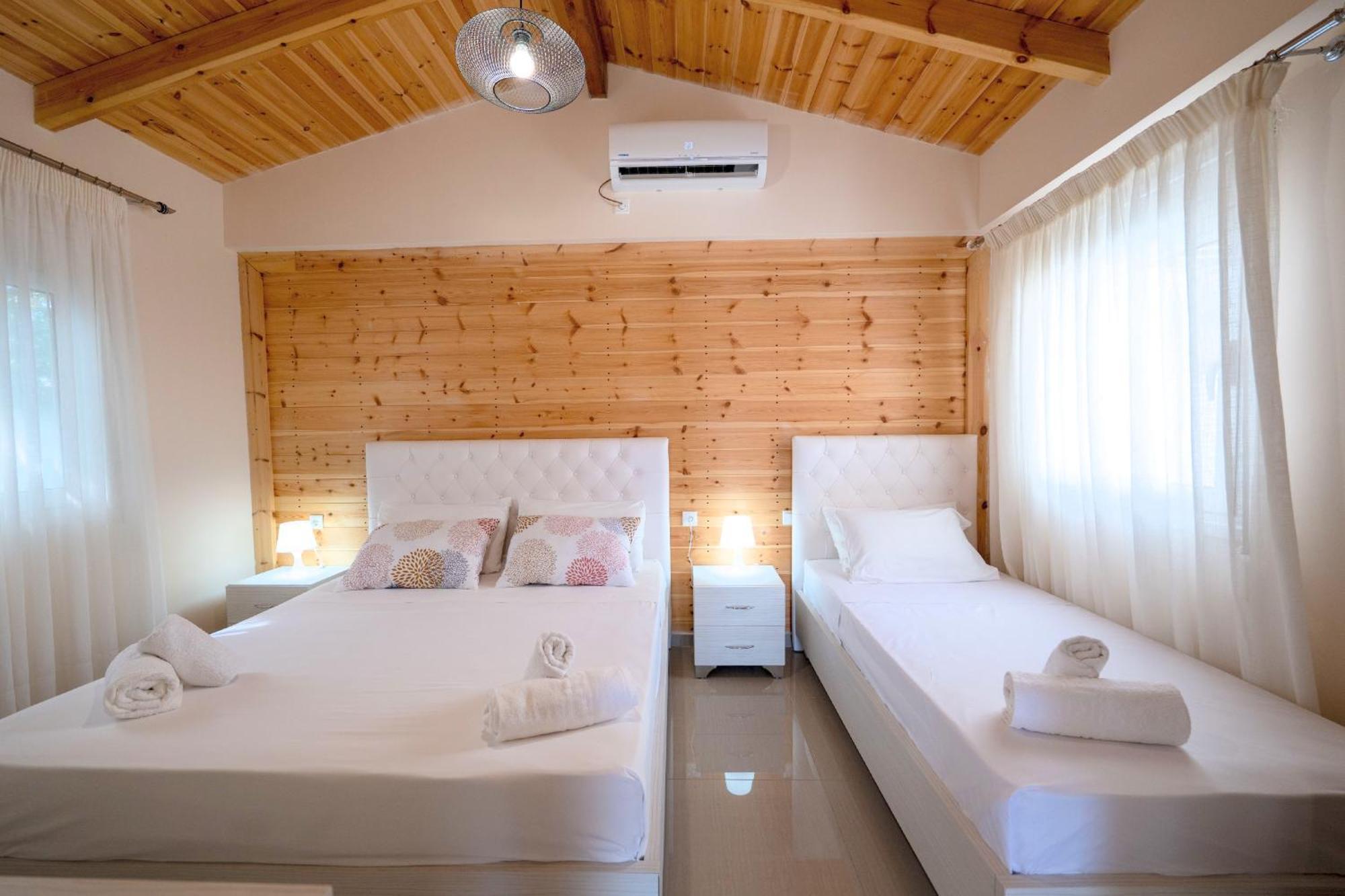Dajana Apartments Ksamil Bagian luar foto